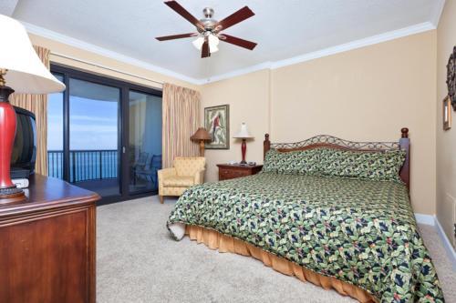 Apartamento Grand Pointe #408