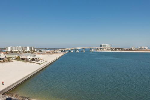 Apartamento Grand Pointe #408