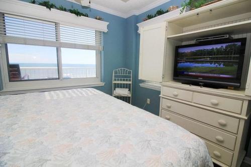 Tradewinds 605