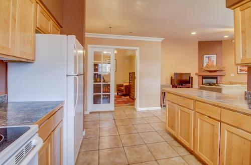 Cottonwoods 443