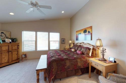 Rim Village H4