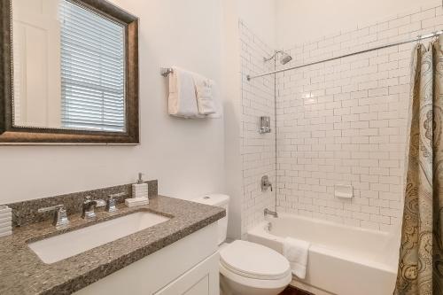 Apartamentos Luxury 2br On Carondelet By Hosteeva