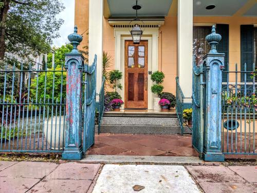 Bed & Breakfast Parisian Courtyard Inn
