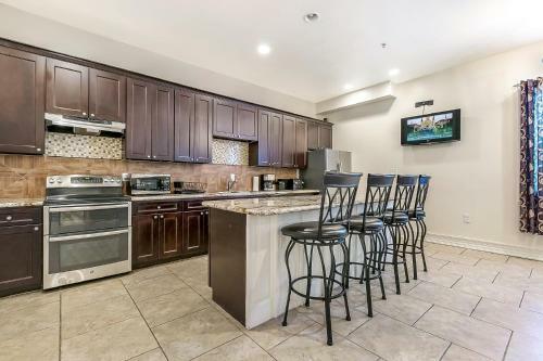Apartamento Spacious 3br/2.5bath Condo In Great Location