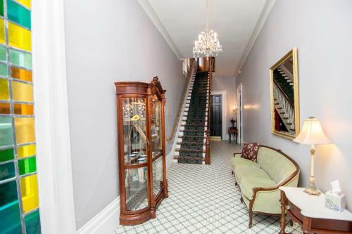 Hotel Rathbone Mansions New Orleans