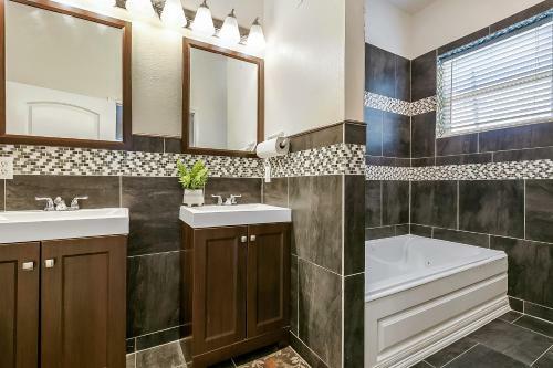 Apartamento Spacious 4bd Luxury Penthouse With Balcony