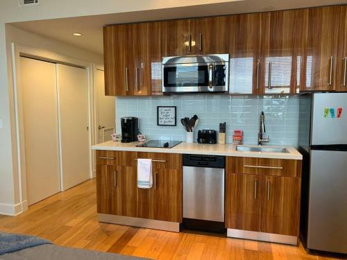 Apartamento City Centre Studio, Rooftop Pool, Amazing Views.