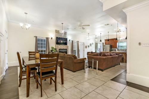 Apartamentos Spacious Condos In Downtown Nola