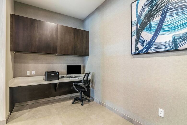 Hotel Springhill Suites By Marriott Oklahoma City Downtown