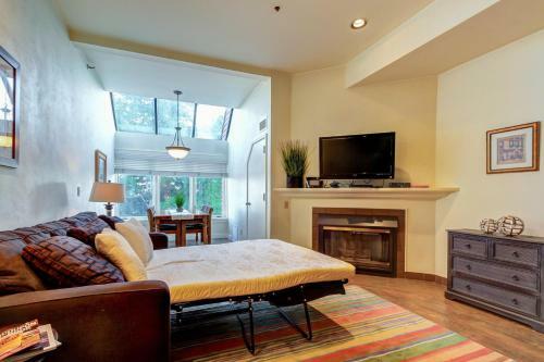 The Lodge At Mountain Village