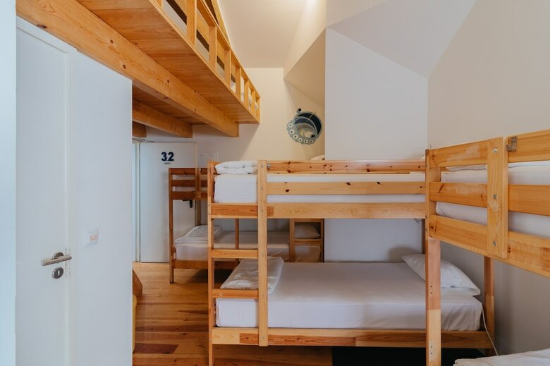 Happy Porto Hostel & Apartments