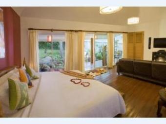 Hotel Paradise Island Estate