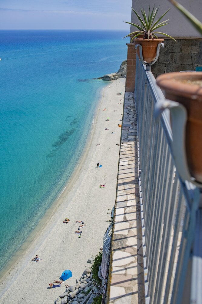 Hotel La Dolce Vita A Tropea