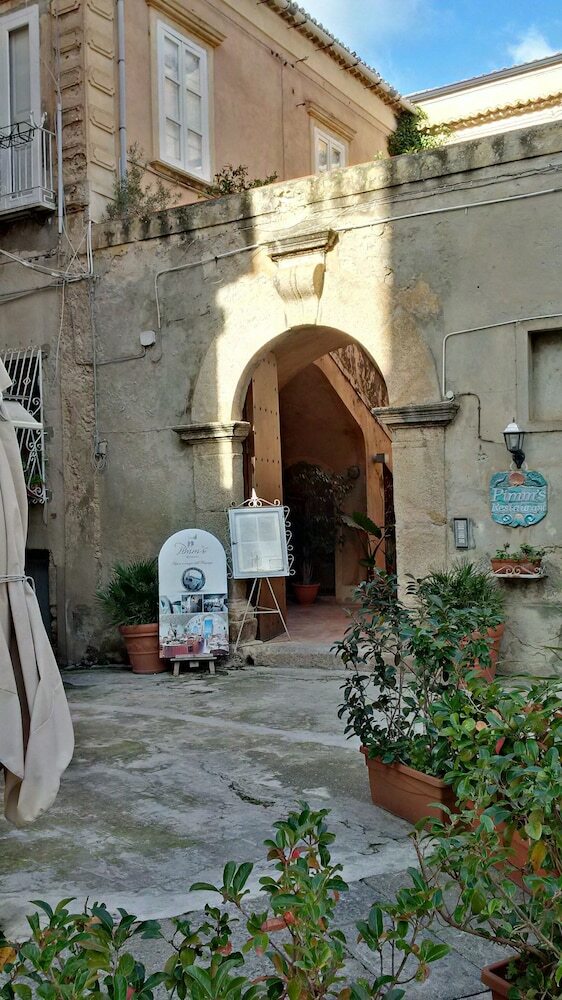 Hotel La Dolce Vita A Tropea