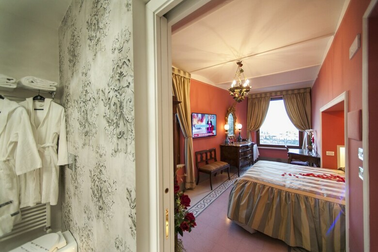 Bed & Breakfast Residenza D'epoca Palazzo Borghesi