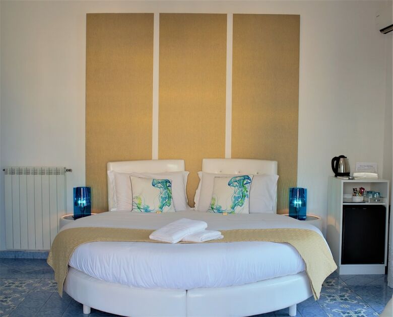 Piazza Tasso B&B