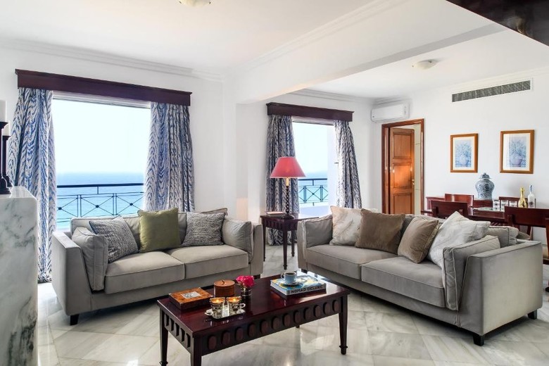 Mitsis Grand Beach Hotel