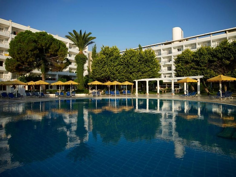 Mitsis Grand Beach Hotel