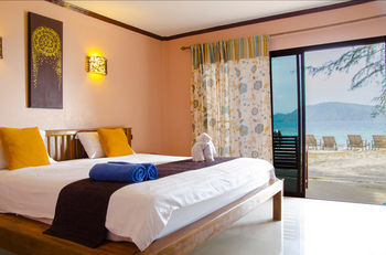Hotel Coral Island Resort