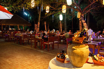 Hotel Coral Island Resort