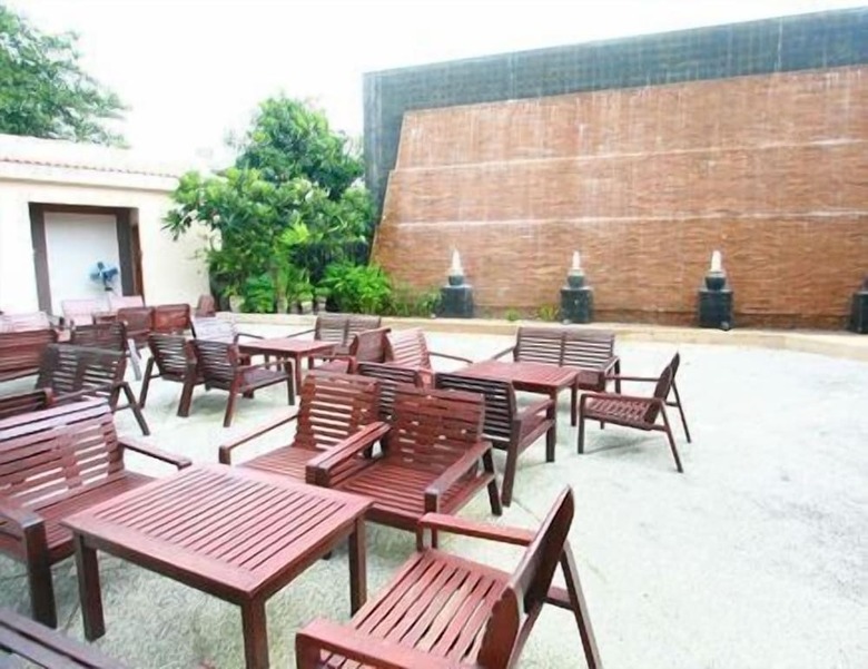 Siam Society Hotel & Resort
