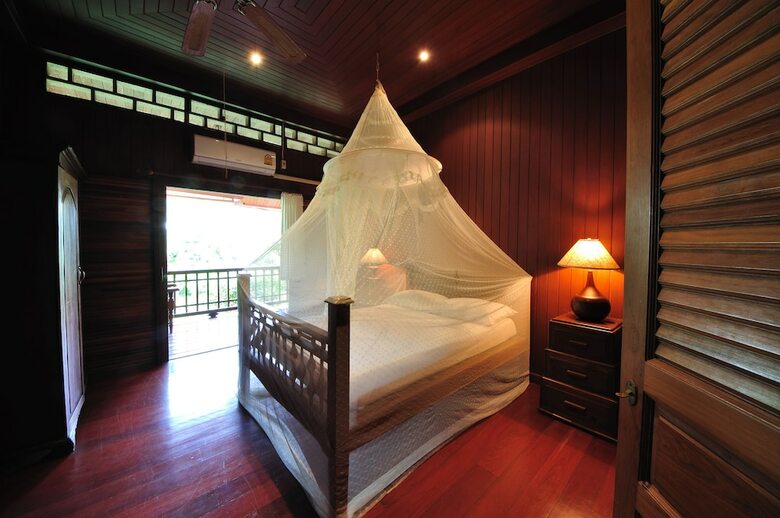 Hotel Baan Mai Cottages And Restaurant