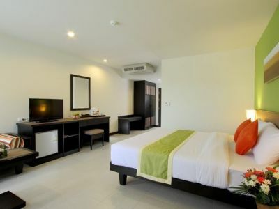 Hotel Kata Sea Breeze Resort