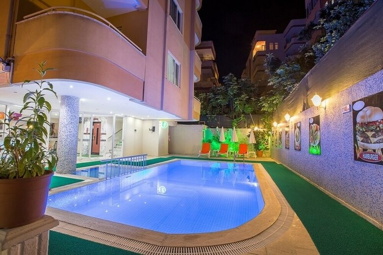 Bayram Apart Hotel