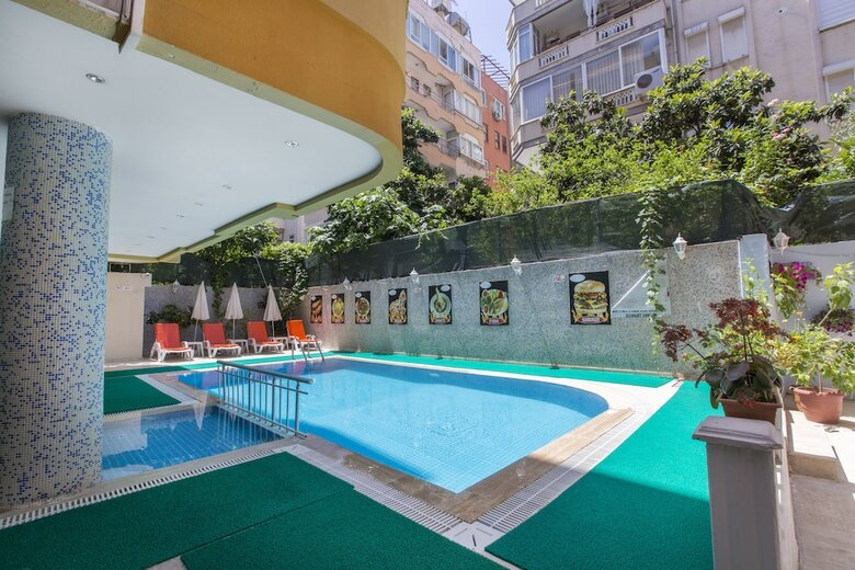Bayram Apart Hotel