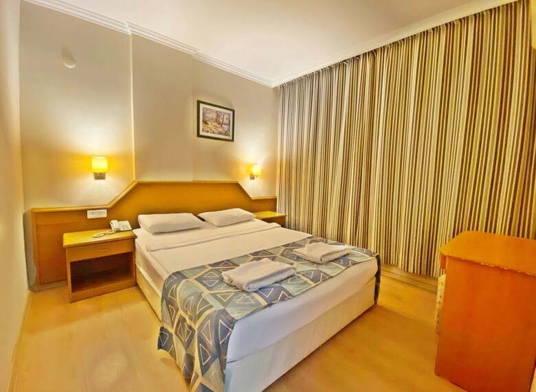 Select Apart Hotel
