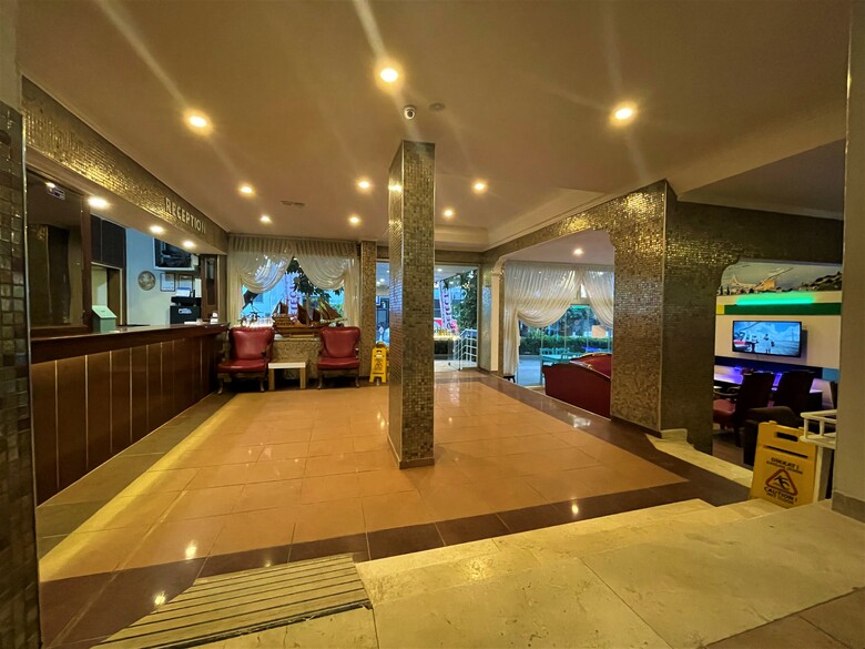 Select Apart Hotel