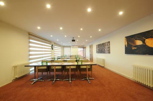 Kardes Hotel