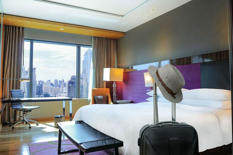 Renaissance Bangkok Ratchaprasong Hotel