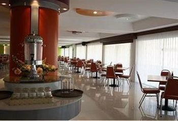 Hotel Ratchada Resort & Spa