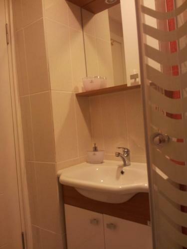 Hostal Nelly Guesthouse