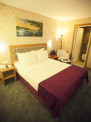 Helikon Business Hotel