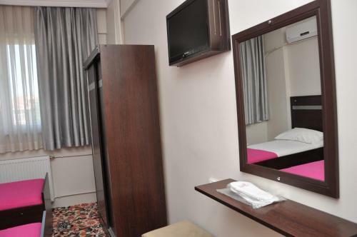 Hotel Oz Yavuz