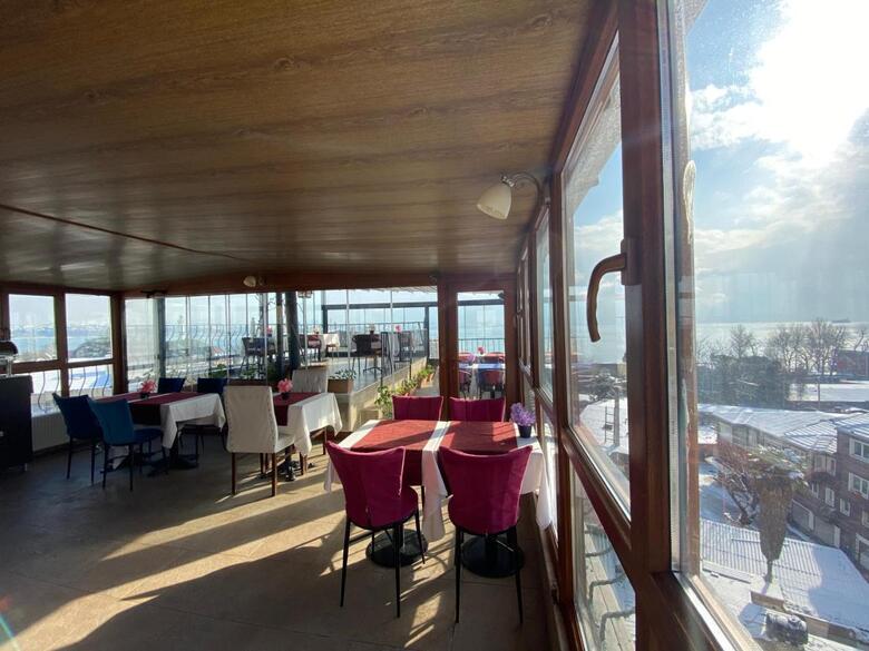 Spinel Hotel
