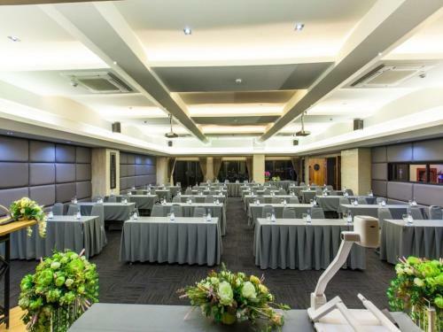 Loft Mania Boutique Hotel