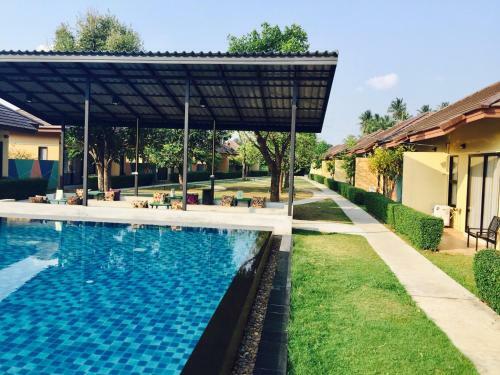 Hotel Green Adamas Resort Chumphon