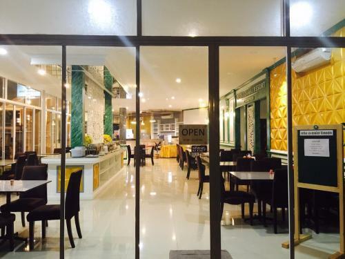 Hotel Green Adamas Resort Chumphon