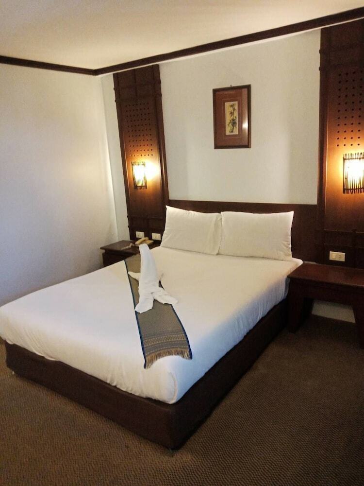 Neo Hatyai Hotel