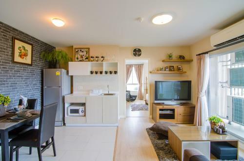 Apartamento Baan Peang Ploen
