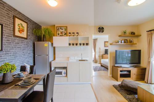 Apartamento Baan Peang Ploen