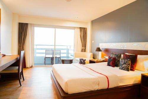 Grand Jomtien Palace Hotel