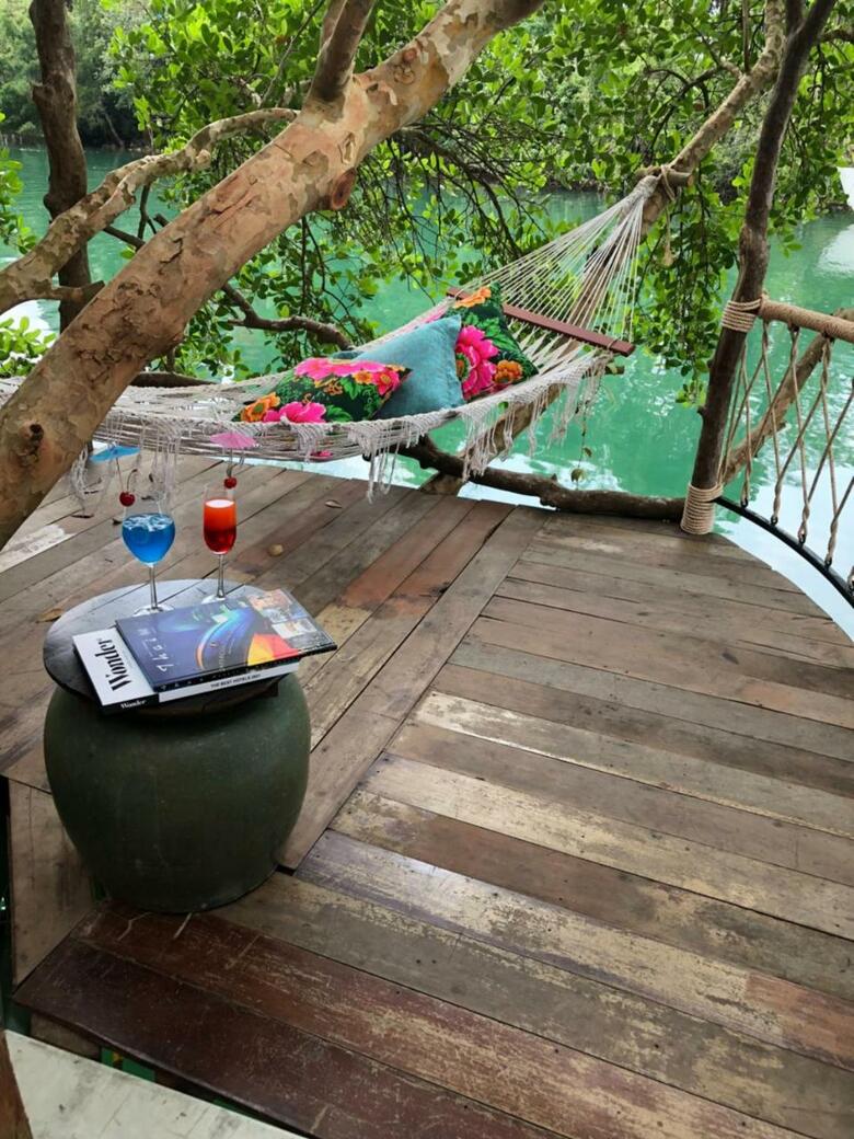 Hotel Aana Resort & Spa