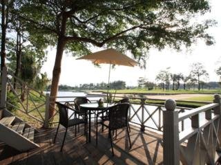 Hotel Summit Windmill Golf Residence