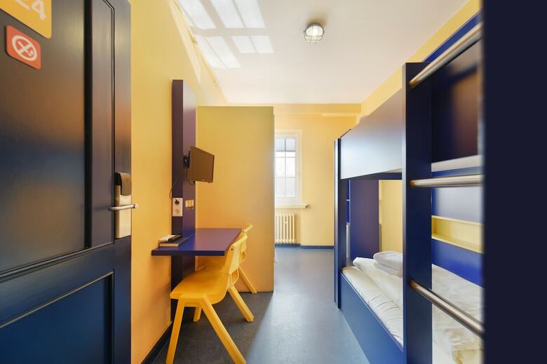 Bed'nbudget Expo-hostel Rooms