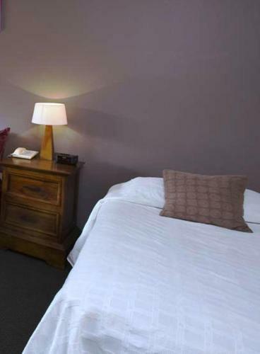 Hotel Lyndoch Hill