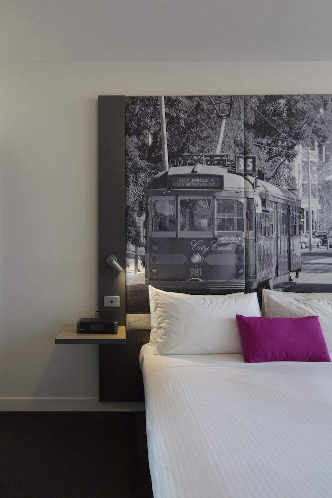 Hotel Mercure Melbourne Therry Street